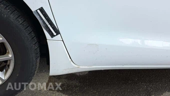 2022 Chrysler Voyager LX 121.6" WB - miniatura 31