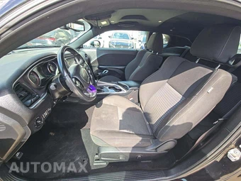 2022 Dodge Challenger GT - miniatura 3