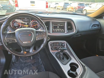 2022 Dodge Challenger GT – miniatura 17