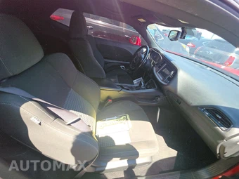 2022 Dodge Challenger GT – miniatura 8