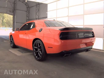 2022 Dodge Challenger GT - miniatura 8
