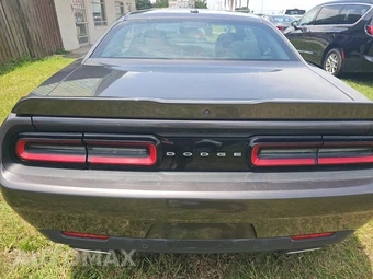 2022 Dodge Challenger GT – miniatura 5