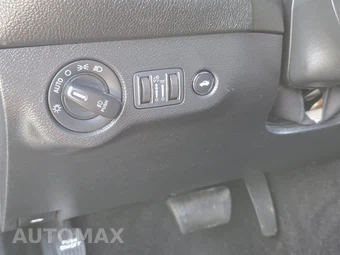 2022 Dodge Challenger GT - miniatura 18