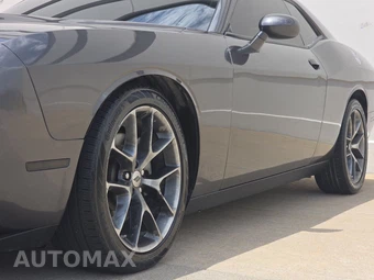 2022 Dodge Challenger GT - miniatura 35