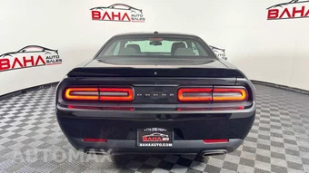 2022 Dodge Challenger GT - miniatura 5