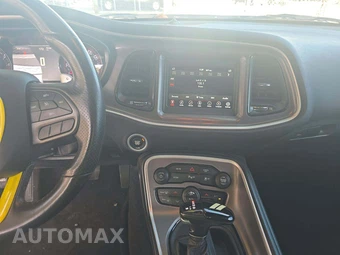 2022 Dodge Challenger GT – miniatura 10