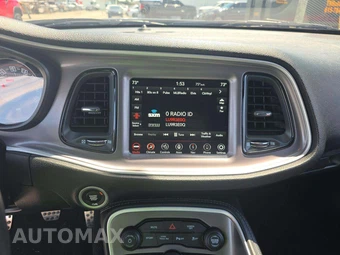 2022 Dodge Challenger R/T – miniatura 7