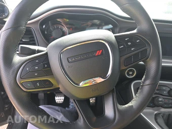 2022 Dodge Challenger R/T - miniatura 10