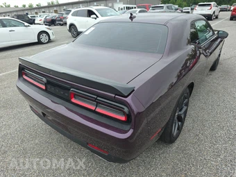 2022 Dodge Challenger R/T – miniatura 4