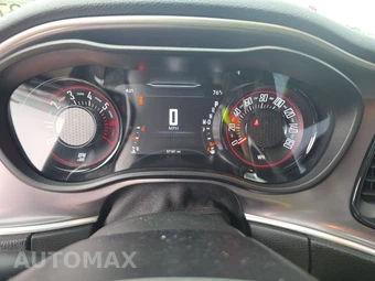 2022 Dodge Challenger R/T – miniatura 12