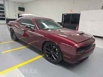 2022 Dodge Challenger R/T - miniatura 3