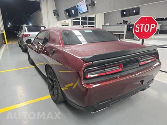 2022 Dodge Challenger R/T - miniatura 6