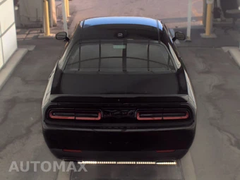 2022 Dodge Challenger R/T – miniatura 5