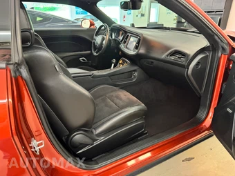 2022 Dodge Challenger R/T - miniatura 3