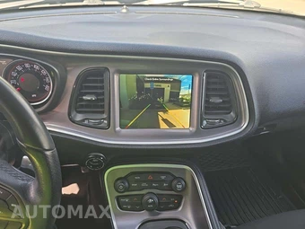 2022 Dodge Challenger R/T – miniatura 7