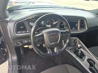 2022 Dodge Challenger R/T – miniatura 10