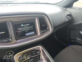 2022 Dodge Challenger R/T – miniatura 11