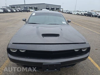 2022 Dodge Challenger R/T – miniatura 2