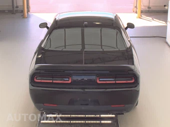 2022 Dodge Challenger R/T - miniatura 5