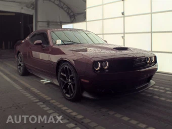 2022 Dodge Challenger R/T - miniatura 3