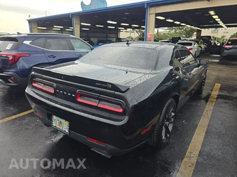 2022 Dodge Challenger R/T Scat Pack - miniatura 4