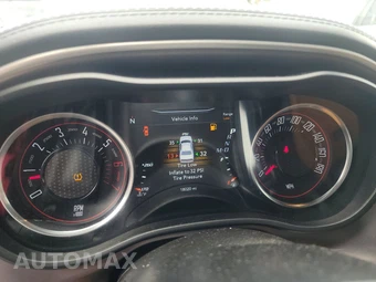 2022 Dodge Challenger R/T Scat Pack - miniatura 12