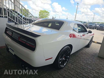 2022 Dodge Challenger R/T Scat Pack - miniatura 3