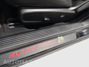 2022 Dodge Challenger R/T Scat Pack - miniatura 17