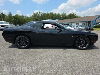 2022 Dodge Challenger R/T Scat Pack – miniatura 4