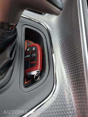 2022 Dodge Challenger SRT Hellcat – miniatura 8