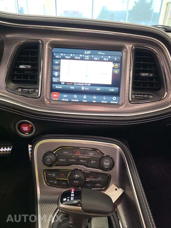 2022 Dodge Challenger SRT Hellcat – miniatura 10