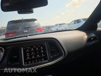 2022 Dodge Challenger SXT – miniatura 17