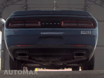 2022 Dodge Challenger SXT – miniatura 7