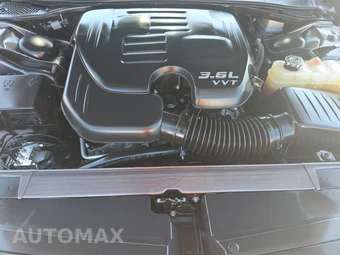 2022 Dodge Challenger SXT – miniatura 15