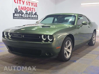 2022 Dodge Challenger SXT