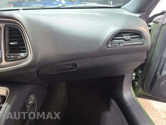 2022 Dodge Challenger SXT – miniatura 19