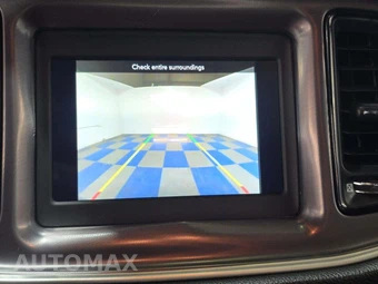 2022 Dodge Challenger SXT – miniatura 24