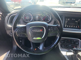 2022 Dodge Challenger SXT - miniatura 10