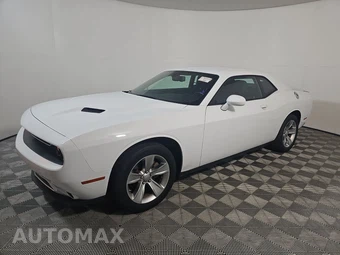 2022 Dodge Challenger SXT