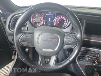 2022 Dodge Challenger SXT – miniatura 10