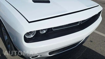 2022 Dodge Challenger SXT – miniatura 23