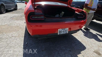 2022 Dodge Challenger SXT - miniatura 23