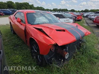 2022 Dodge Challenger SXT - miniatura 3