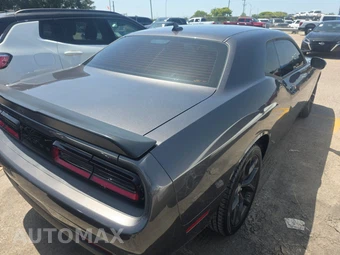 2022 Dodge Challenger SXT – miniatura 4