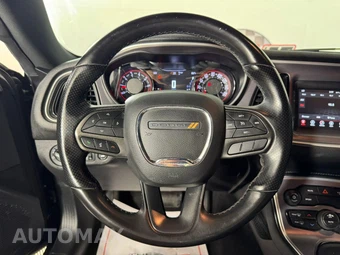 2022 Dodge Challenger SXT - miniatura 12