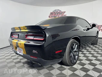 2022 Dodge Challenger SXT - miniatura 25