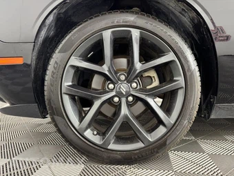 2022 Dodge Challenger SXT - miniatura 35