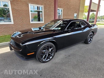 2022 Dodge Challenger SXT