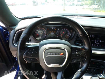 2022 Dodge Challenger SXT - miniatura 19