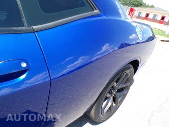 2022 Dodge Challenger SXT - miniatura 26